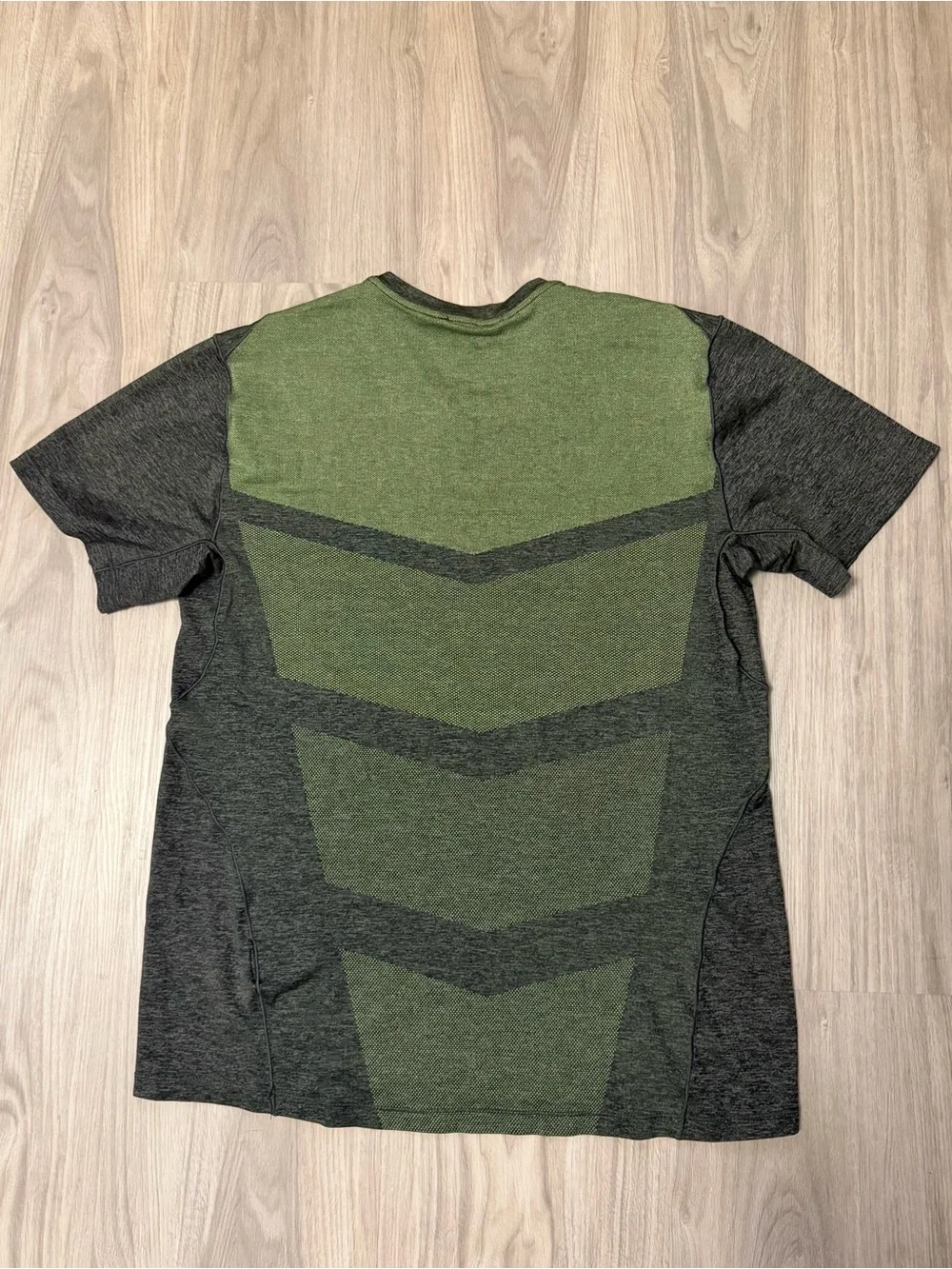 Nike Dri-Fit V Neck Shirt